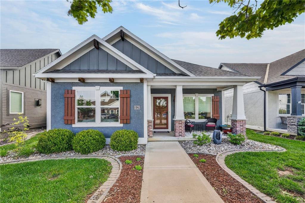 8125 N Farley Avenue, Kansas City, MO 64158
