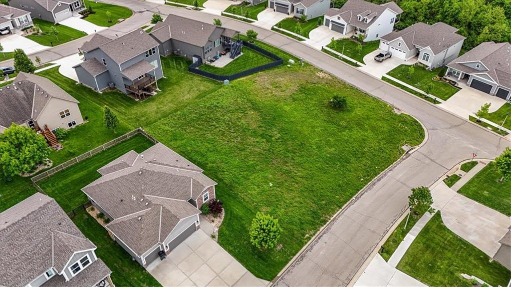 25237 W 141st Terrace, Olathe, KS 66061