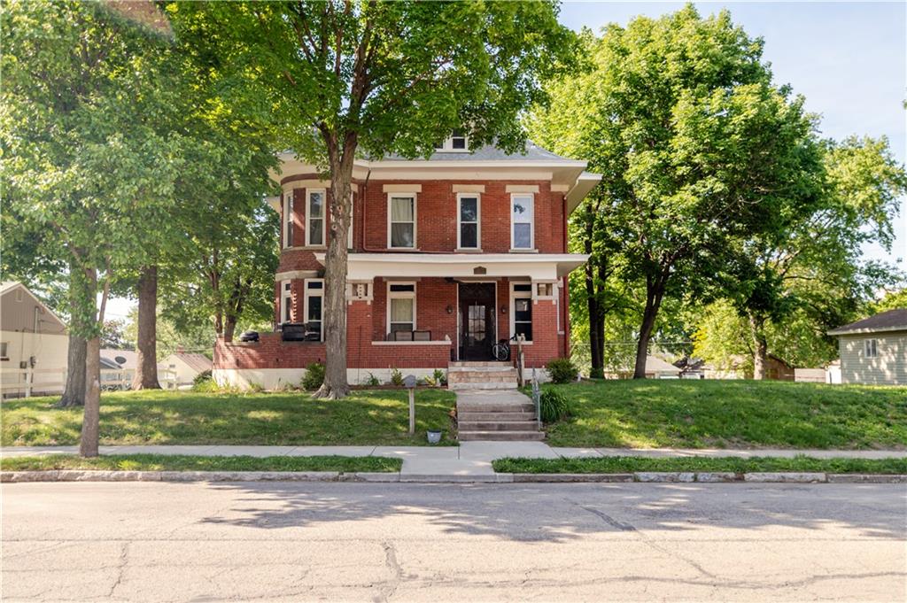 1120 Kansas Avenue, Atchison, KS 66002