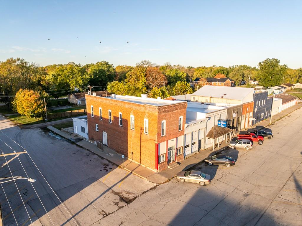 221 Main Street, Garden City, MO 64747