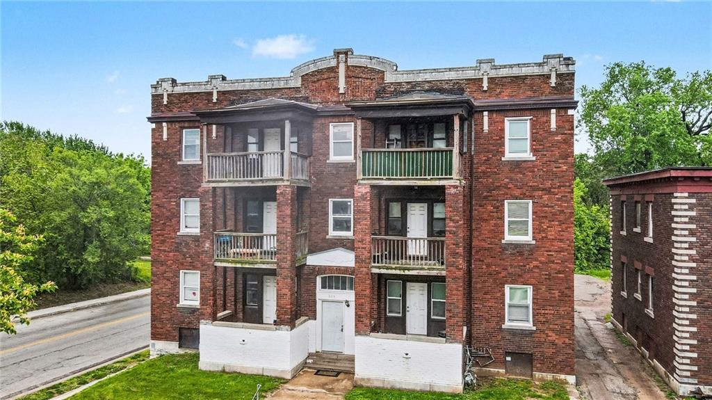 3319 E 30th Street, Kansas City, MO 64128