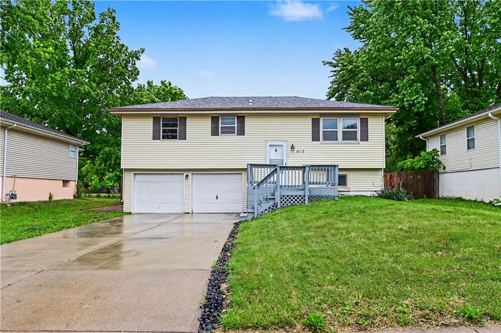 613 W Hulett Street, Edgerton, KS 66021