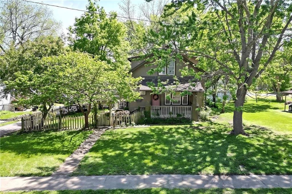 301 W Washington Street, Harrisonville, MO 64701