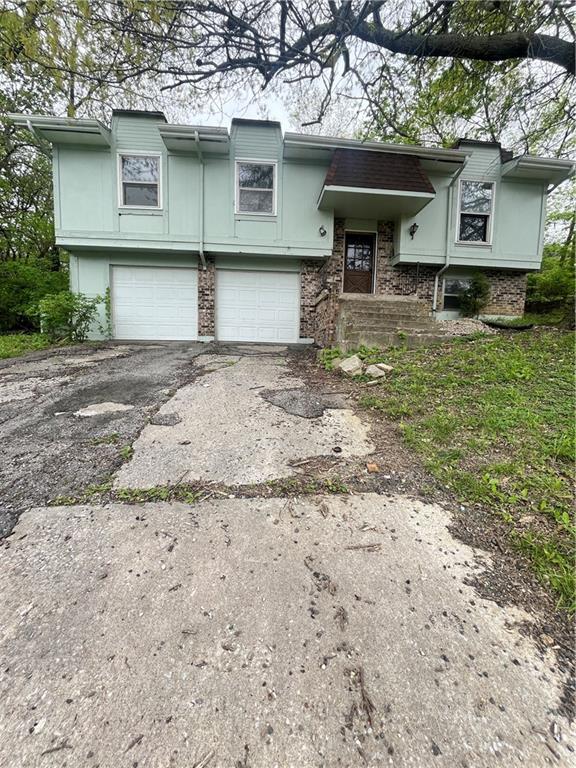 179 SE 431 Road, Warrensburg, MO 64093