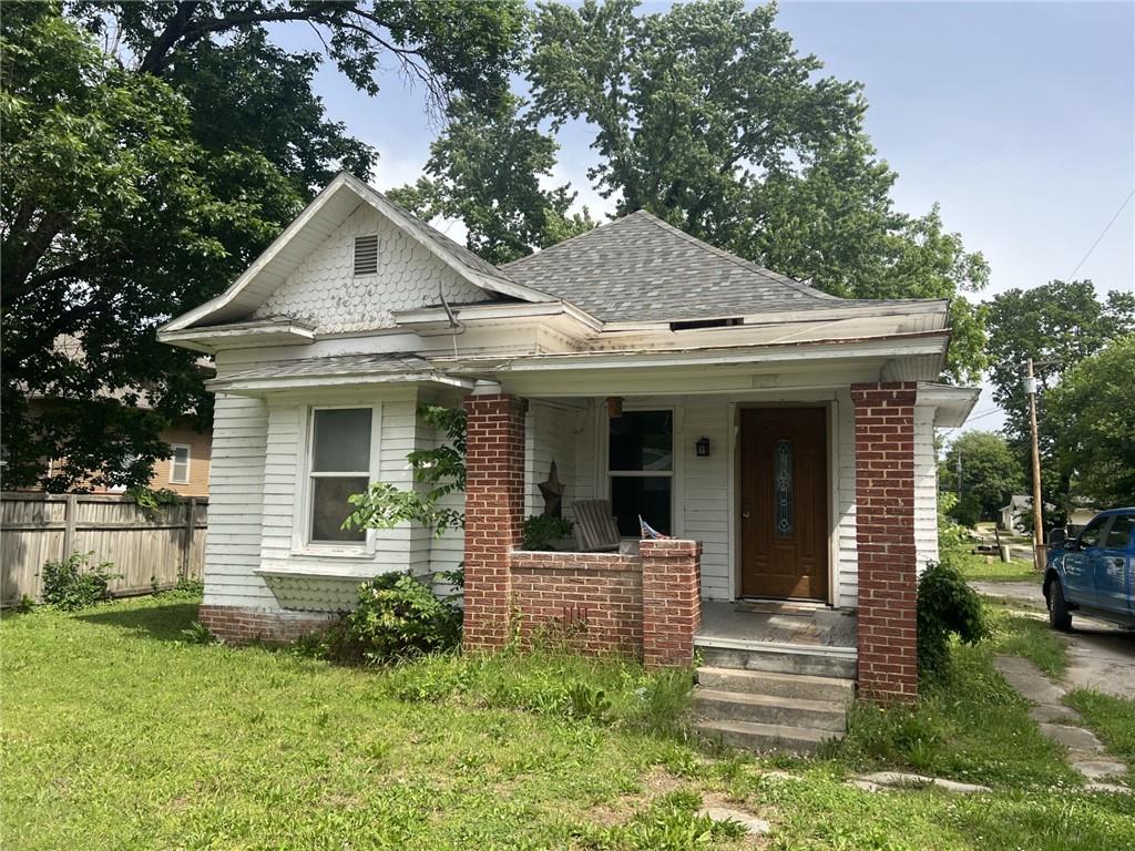 815 Washington Street, Fredonia, KS 66736