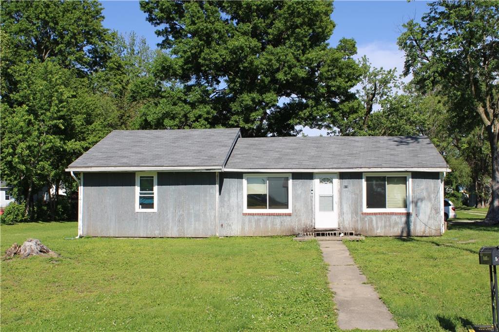 515 NW 5th Street, Hardin, MO 64035