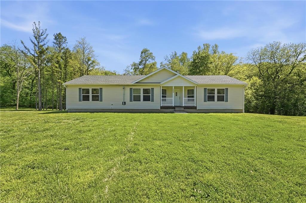 33555 Brown Road, Rushville, MO 64484