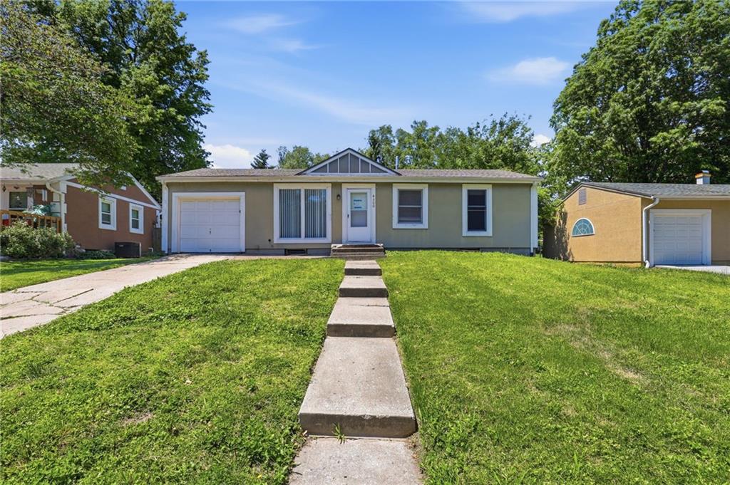 4300 S Liberty Street, Independence, MO 64055
