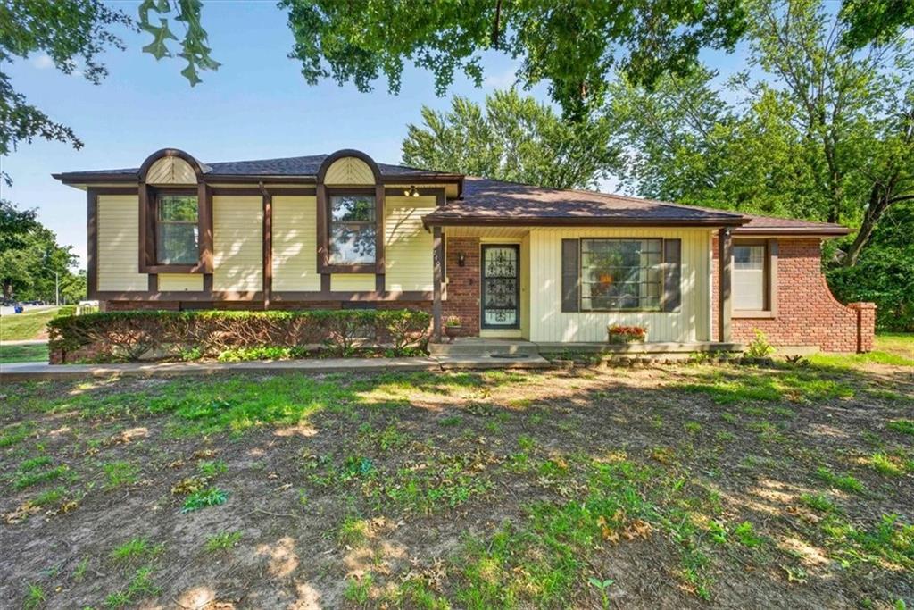 7401 E 127th Street, Grandview, MO 64030