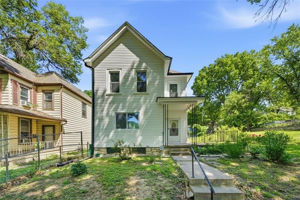 3510 Thompson Avenue, Kansas City, MO 64124