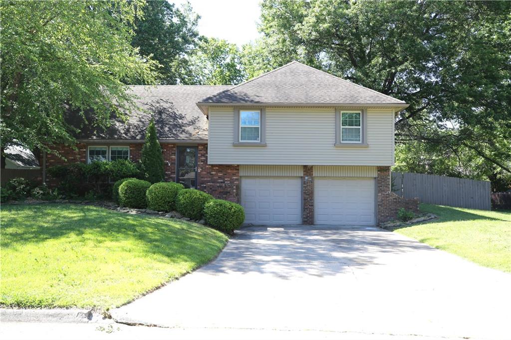 1908 Countryside Drive, Pittsburg, KS 66762