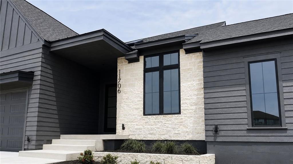 11706 W 181st Terrace, Overland Park, KS 66013