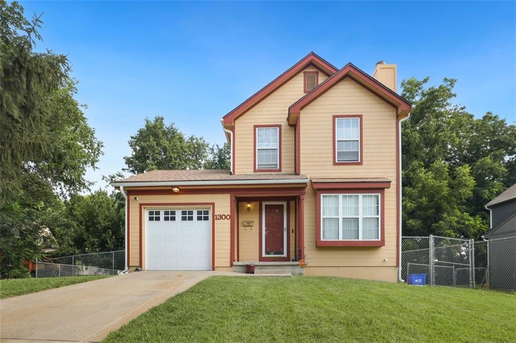 1300 E 41st Street, Kansas City, MO 64110