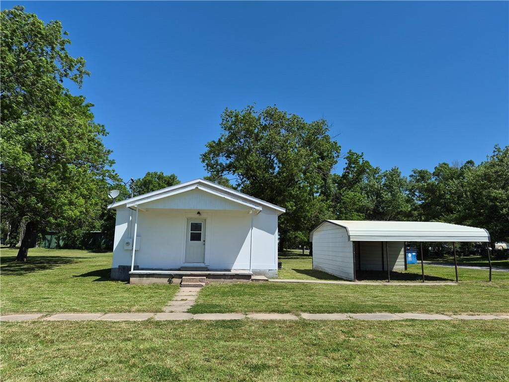 400 W 5th Street, Longton, KS 67352