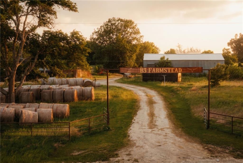 29040 Bethel Church Road, Paola, KS 66071