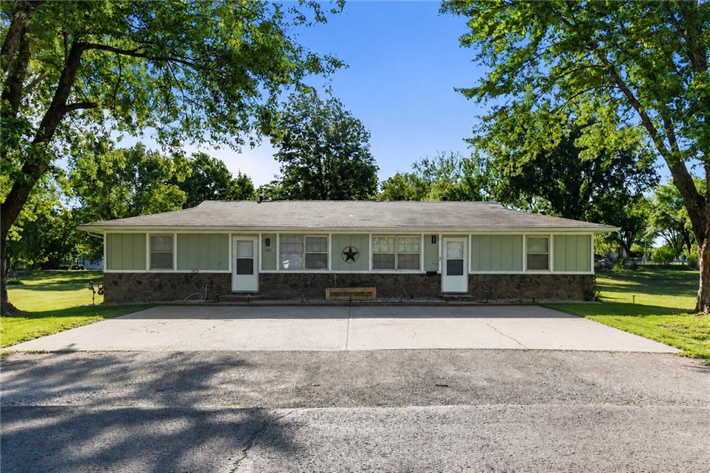 143 SE 411 Road, Warrensburg, MO 64093