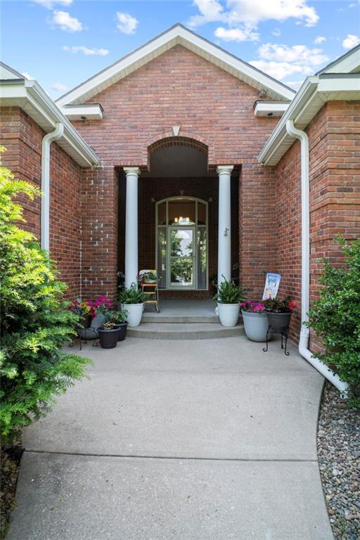 19704 Red Oak Boulevard, St Joseph, MO 64505
