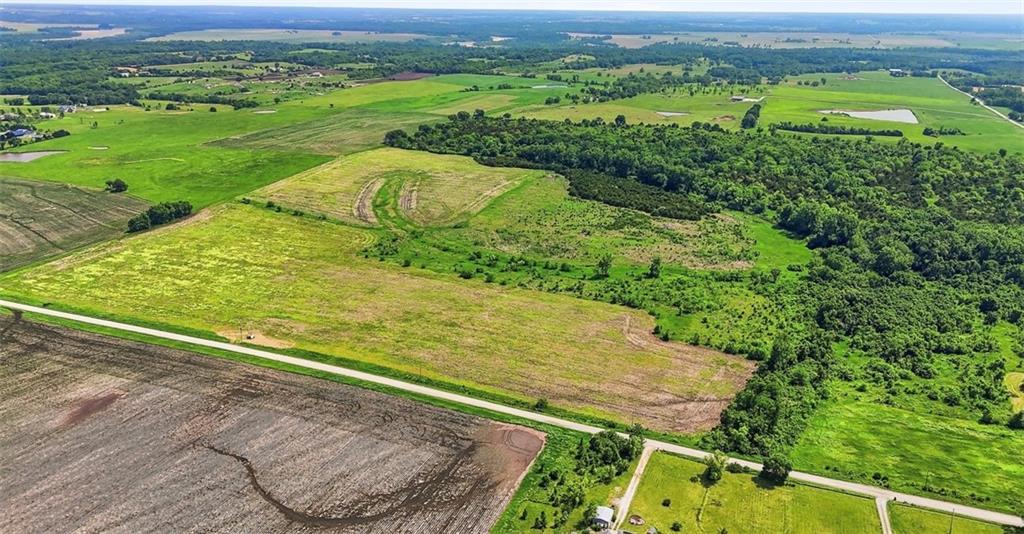 23719 Golden Road, Linwood, KS 66052