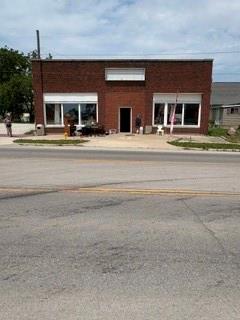 1111 E 9th Street, Trenton, MO 64683