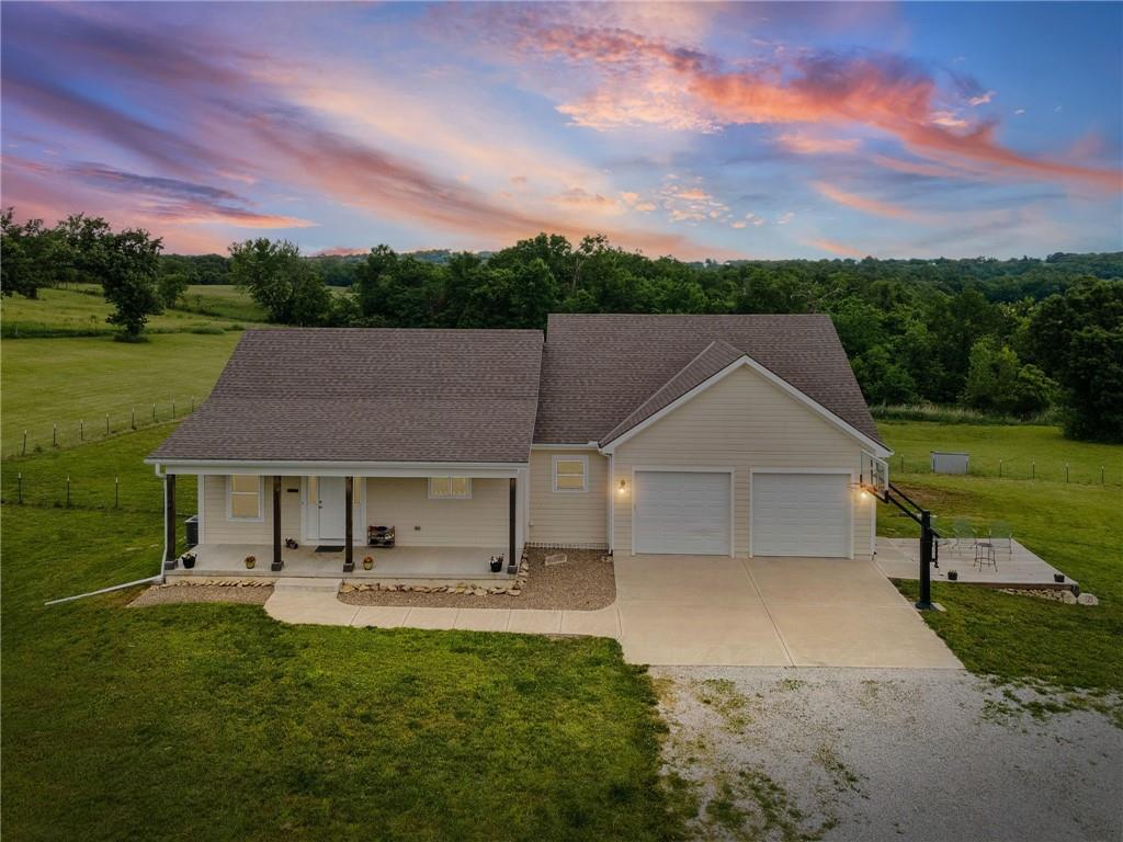 20128 Linwood Road, Linwood, KS 66052