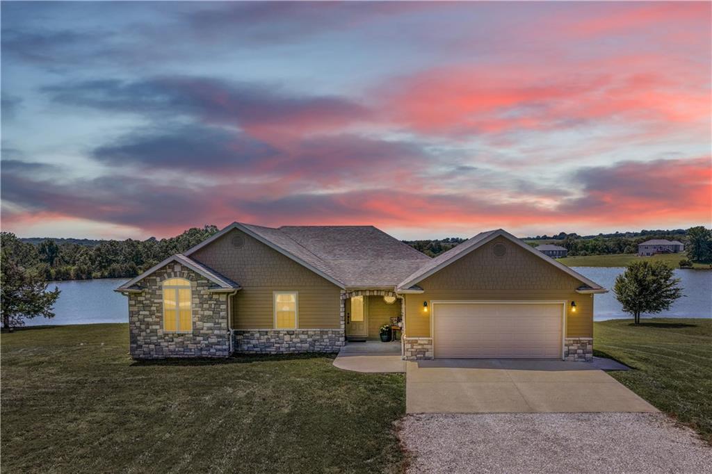19373 Lake Rockhill Road, Warsaw, MO 65355