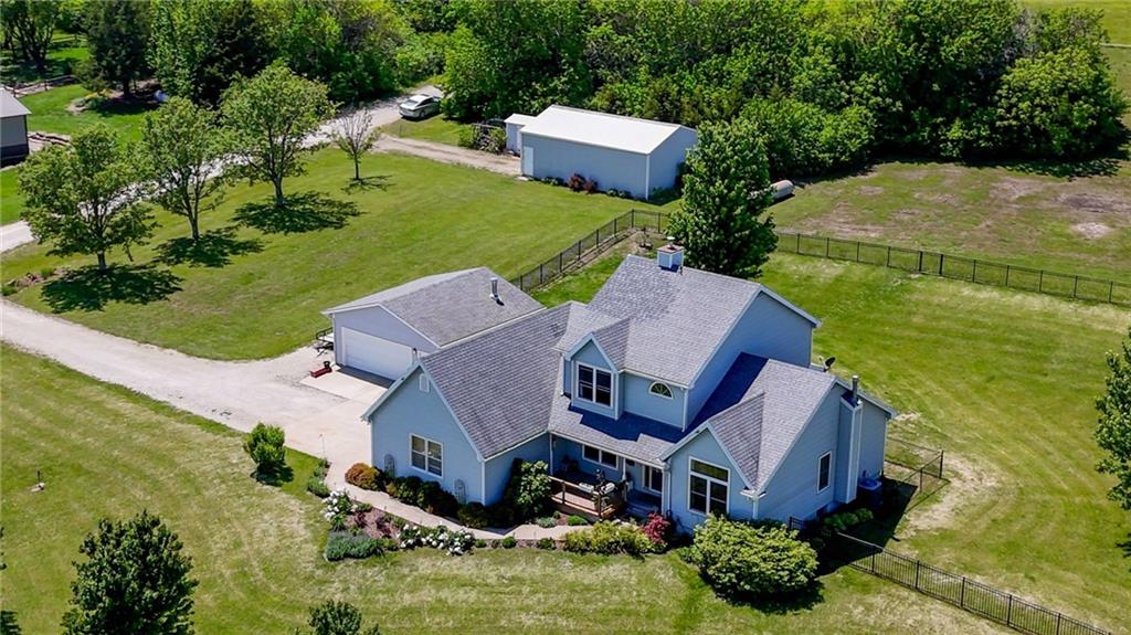 540 N 711 Road, Lawrence, KS 66047