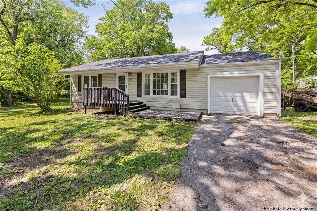 7602 Roswell Drive, Kansas City, KS 66109