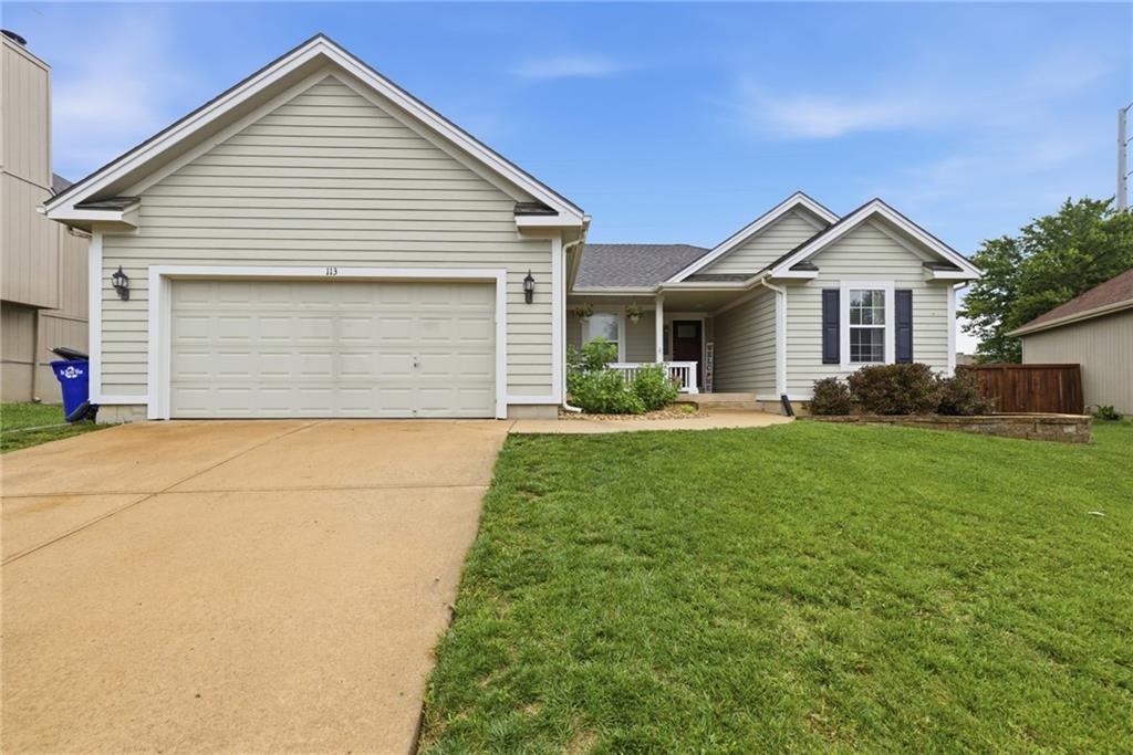113 N Cedar Hills Street, Olathe, KS 66061