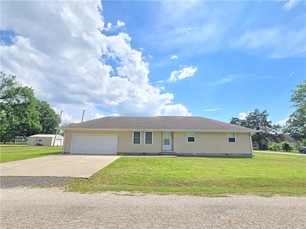 817 W Park Street, Cherryvale, KS 67335
