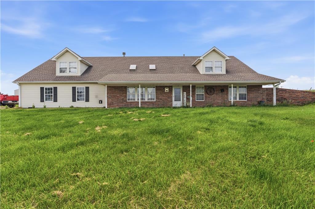 11449 Starr School Road, Odessa, MO 64076
