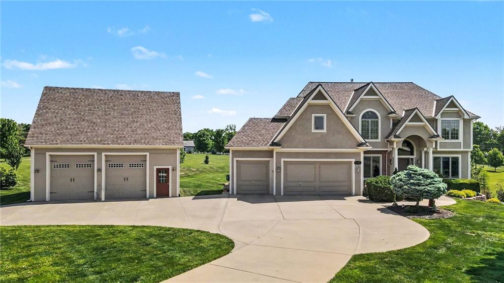 25162 176th Street, Leavenworth, KS 66048