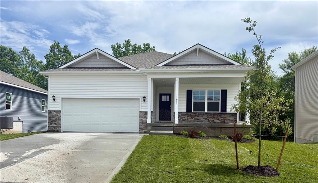 709 Solstice Circle, Belton, MO 64012