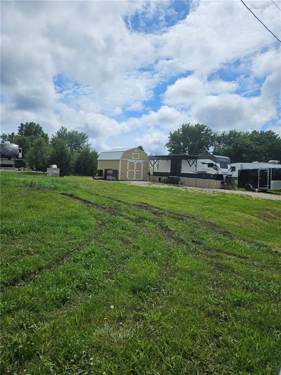 6 Greenwood Lane, Linn Valley, KS 66040