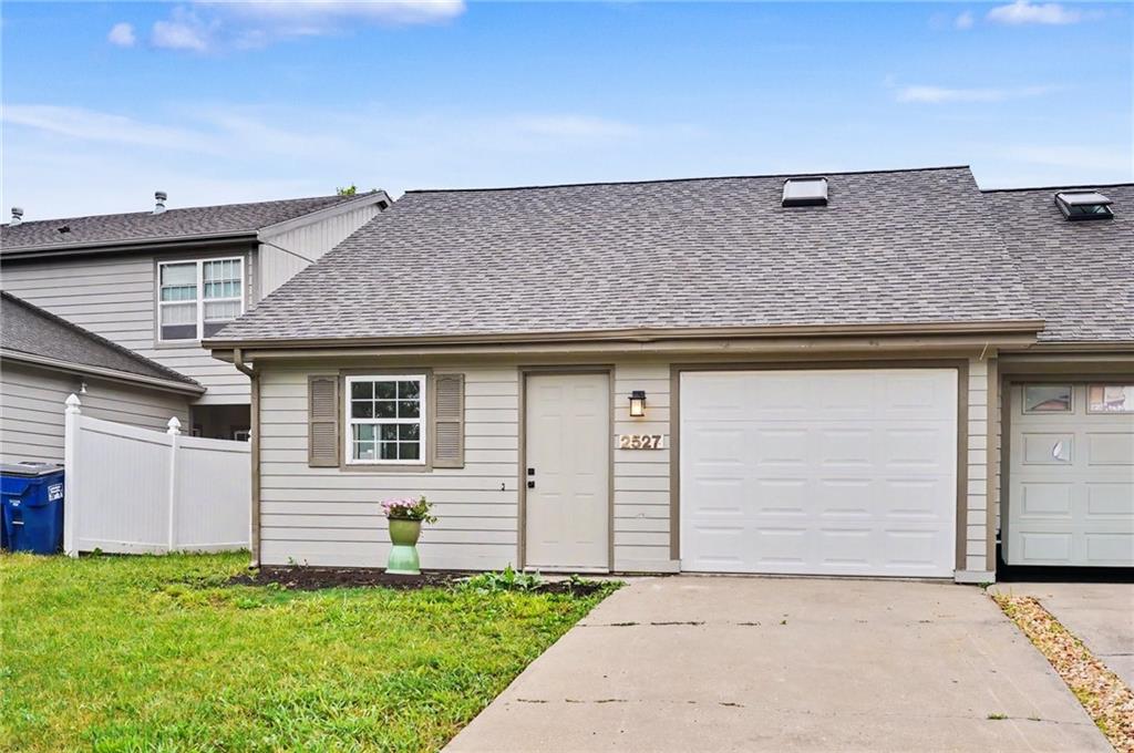 2527 Morningside Drive, Lawrence, KS 66047