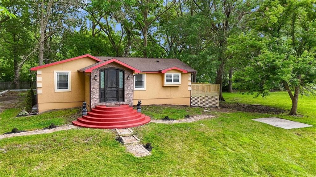 7103 E 159th Street, Belton, MO 64012