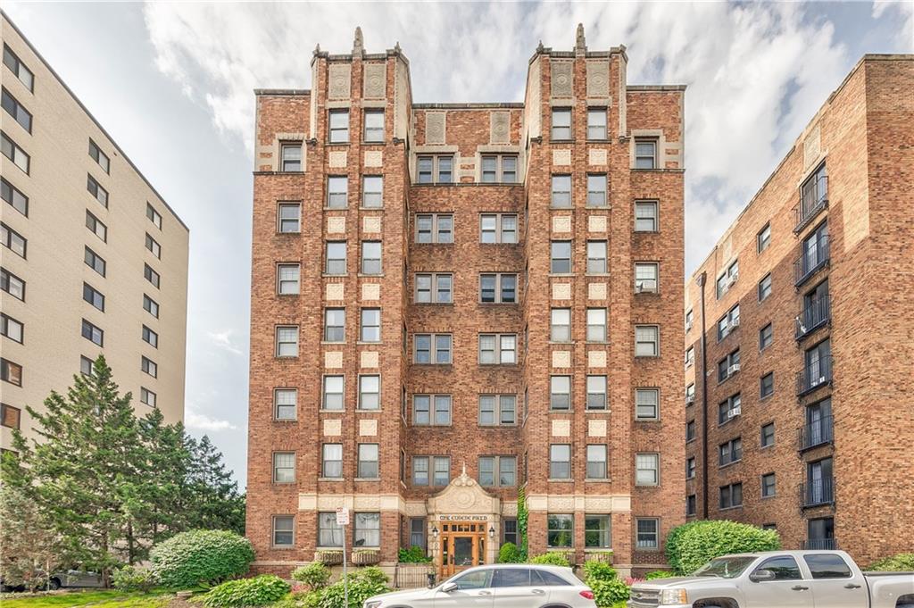 807 W 48TH Street, Kansas City, MO 64112