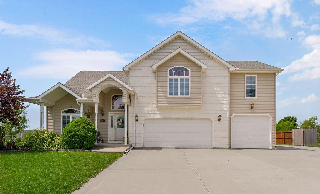7086 SW Crystal Lane, Trimble, MO 64492