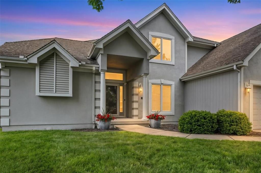 8623 N Richmond Avenue, Kansas City, MO 64157