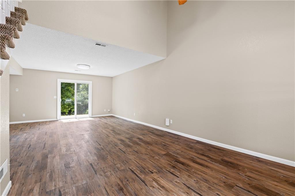 760 Spring Circle, Liberty, MO 64068