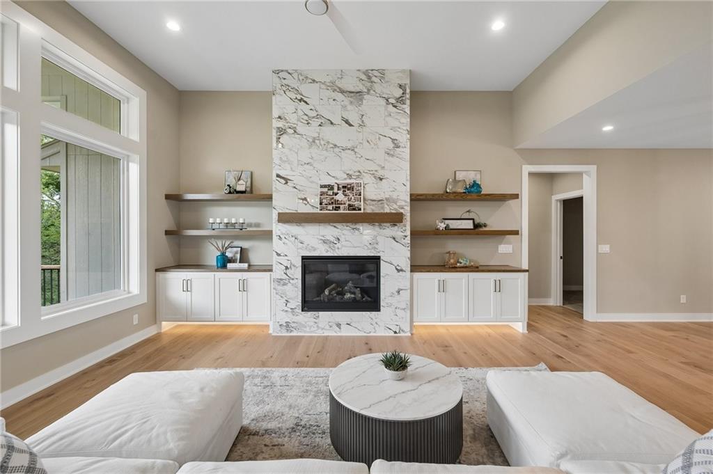 2717 NE 91st Place, Kansas City, MO 64156
