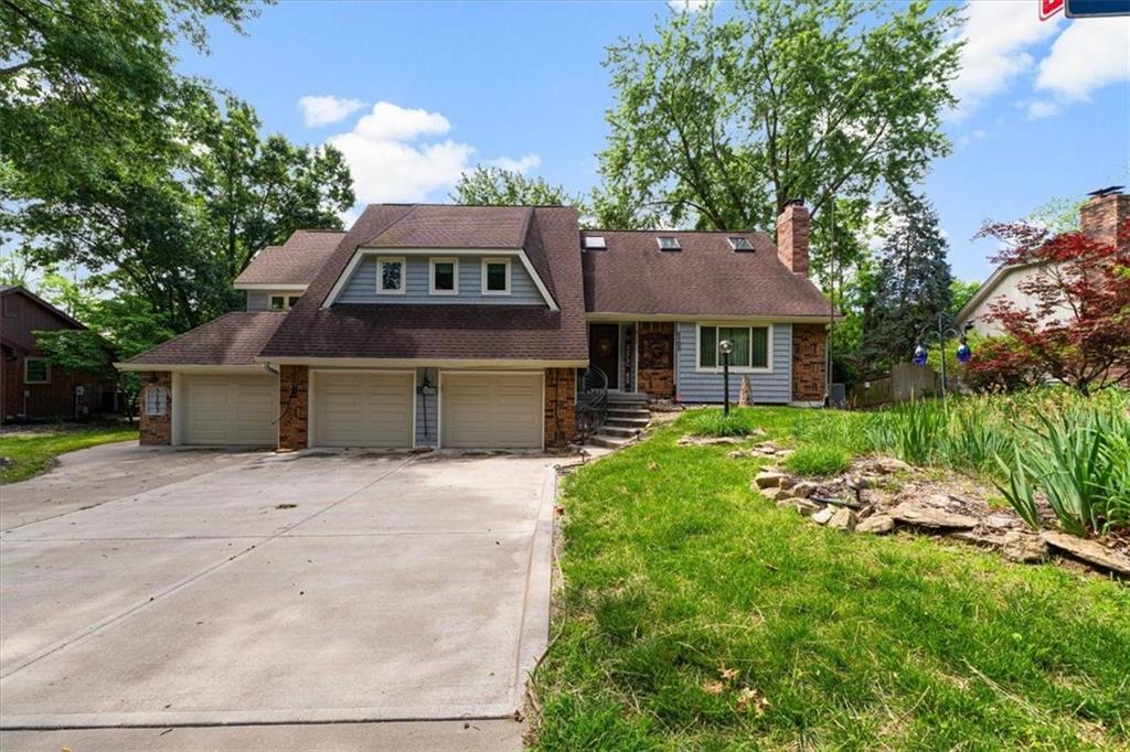 5103 NW Old Trail Road, Kansas City, MO 64151