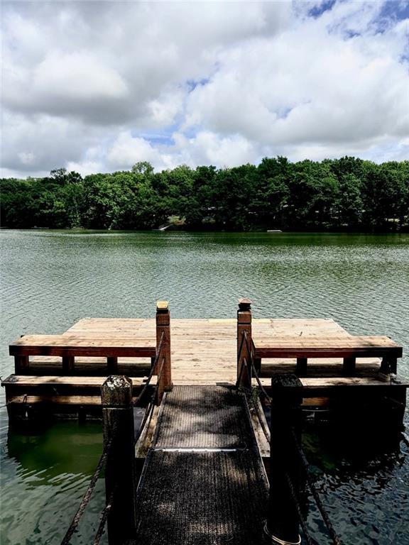 33 NW Lakeside Drive, La Cygne, KS 66040