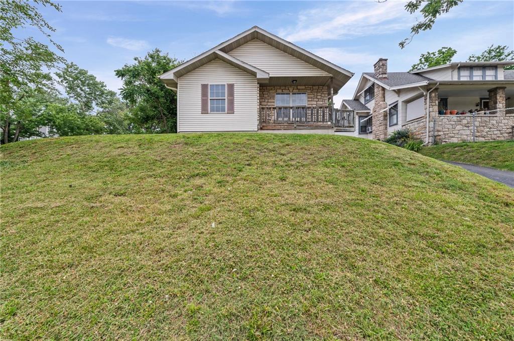 800 N 9th Street, Kansas City, KS 66101
