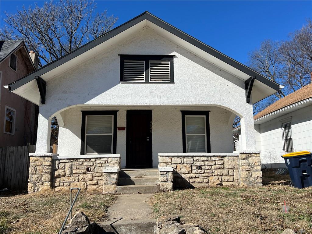 4546 S Benton Avenue, Kansas City, MO 64130