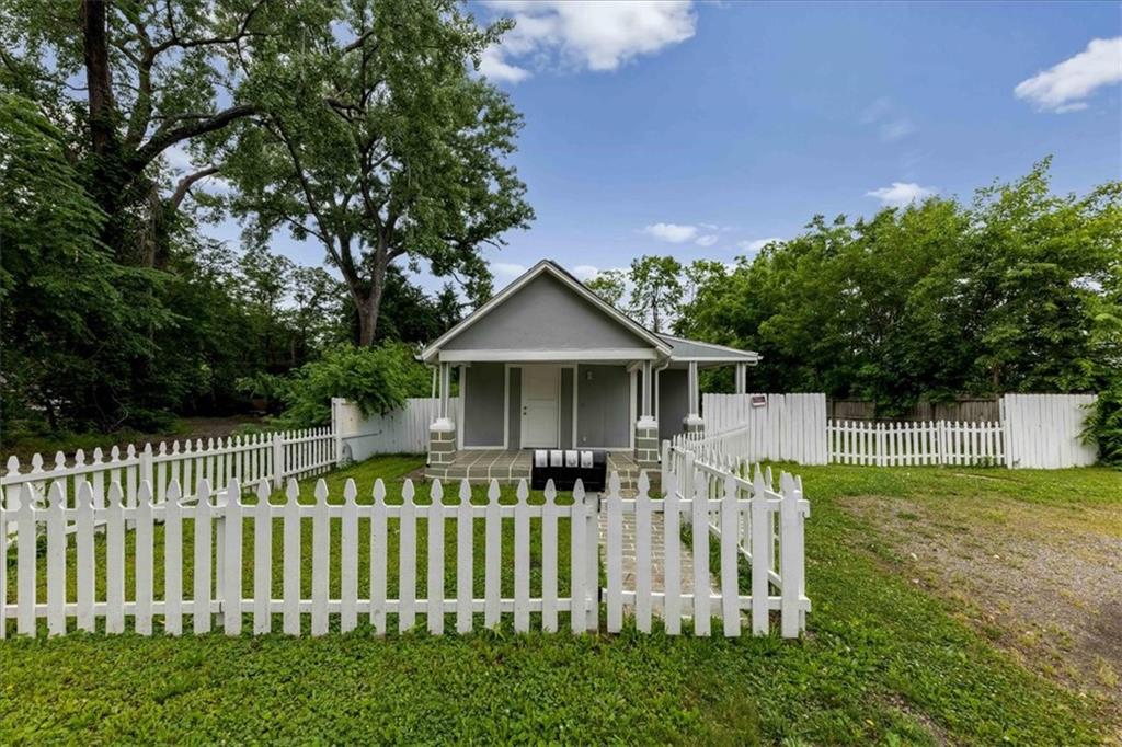 1108 S 39th Street, Kansas City, KS 66106