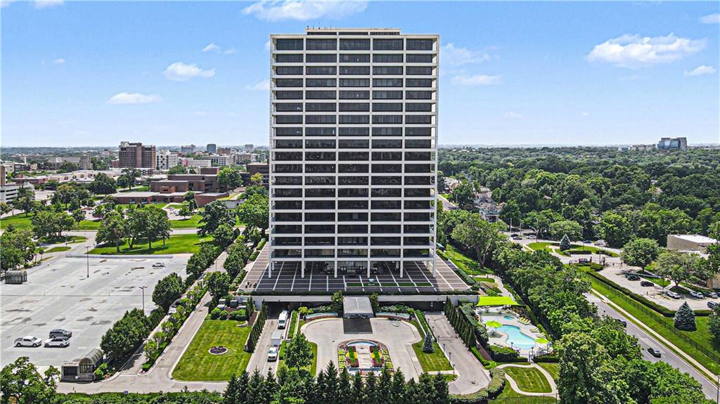700 W 31st Street, Kansas City, MO 64108