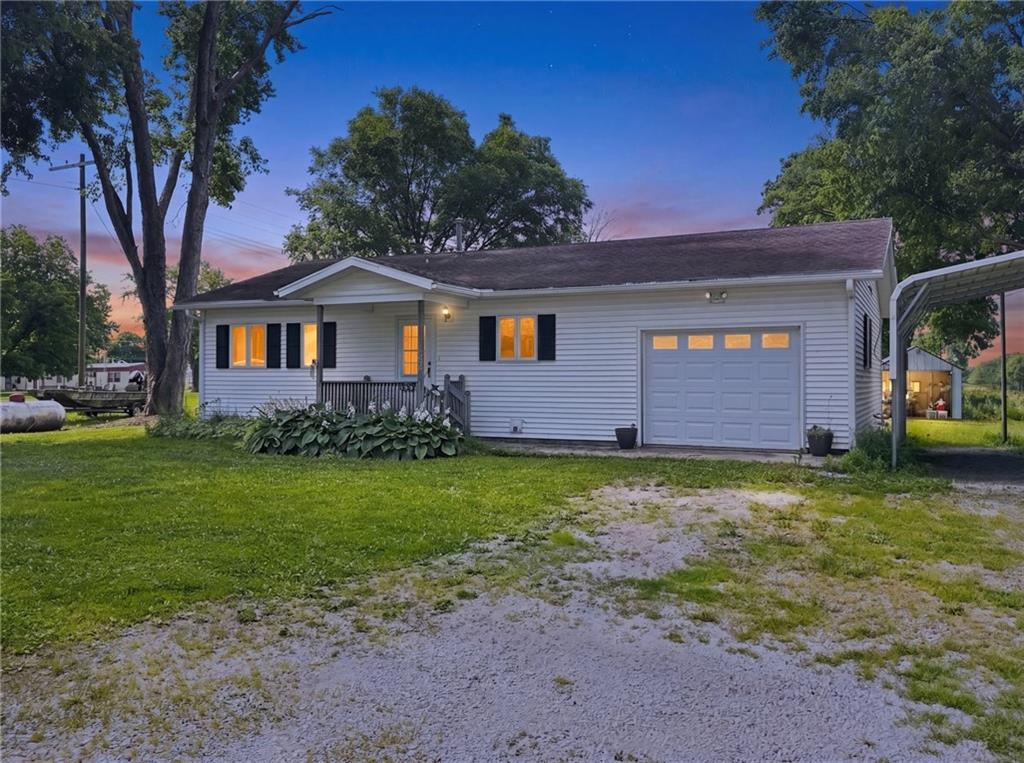 215 W 2nd Street, Sumner, MO 64681