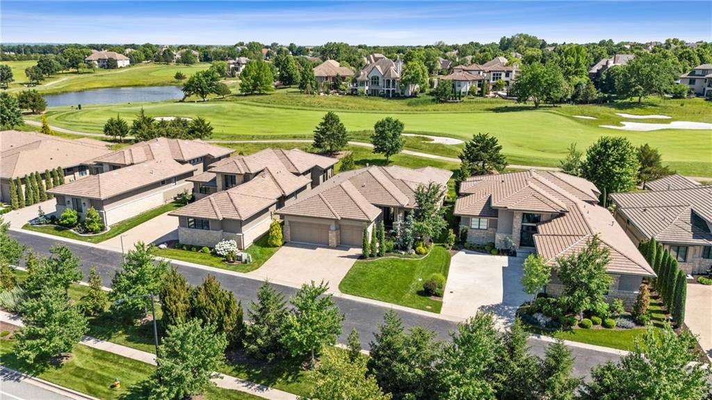 5917 W 137th Street, Overland Park, KS 66223