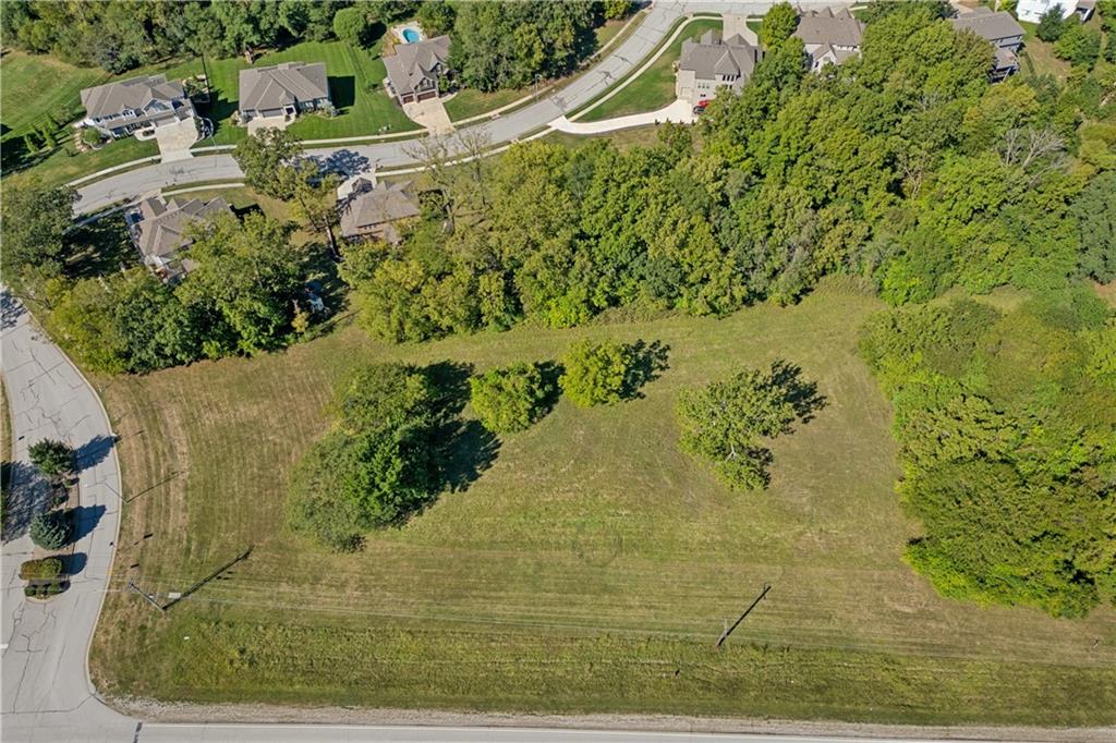 1548 Timber Ridge Drive, Liberty, MO 64068