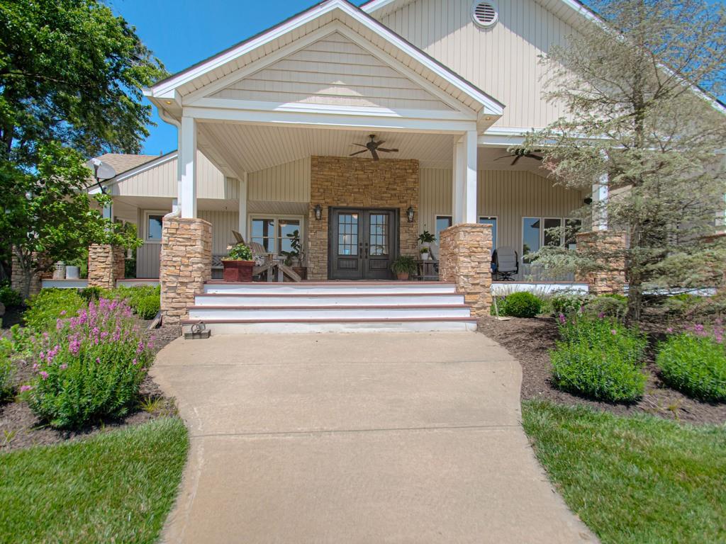 9785 Baker Road, Kansas City, MO 64153